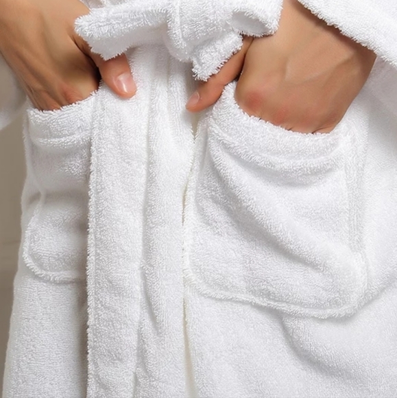 Victoria's Secret robe, white, midlength, Angel's collection, size M/L - Picture 5 of 5